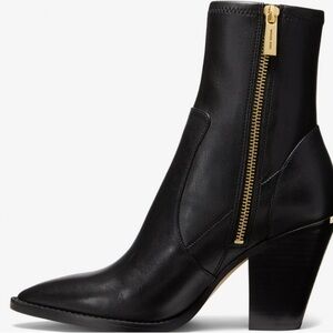 New Michael Kors Dover Heeled Bootie Size 7.5